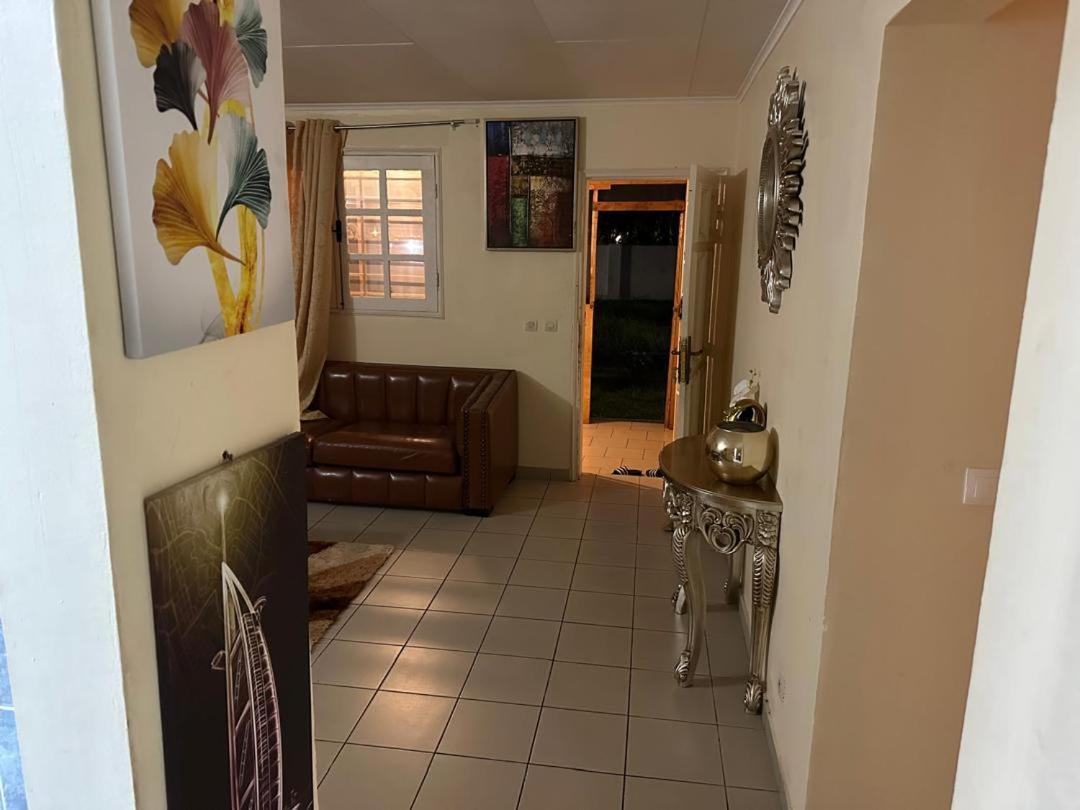 Iris Room Libreville Ngoại thất bức ảnh